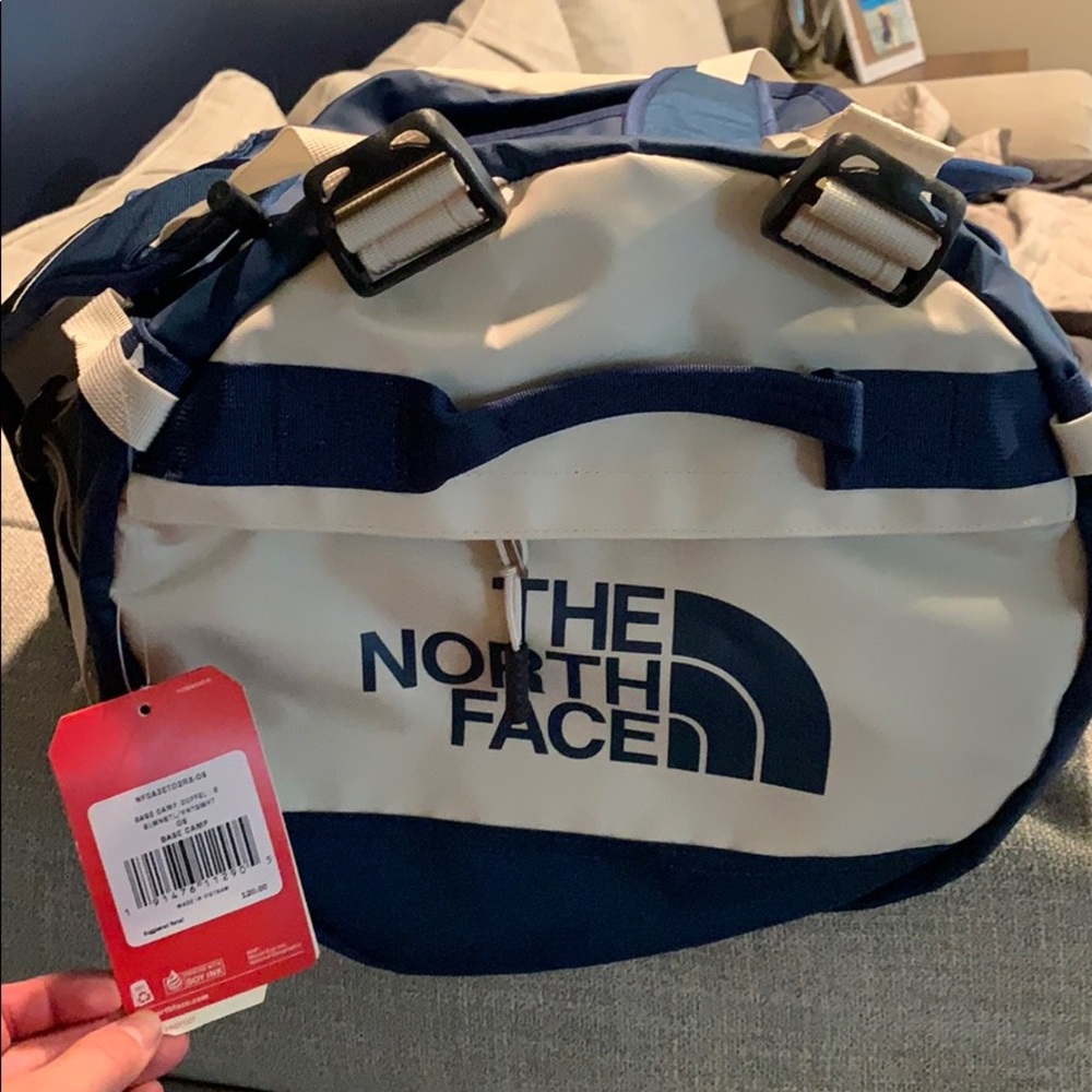 North face base camp duffel - s